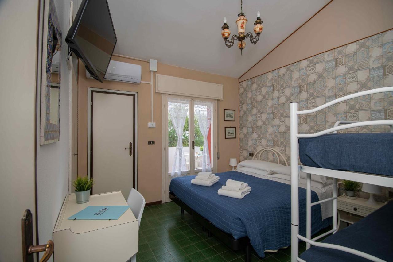 La Villa チェルヴィア エクステリア 写真
