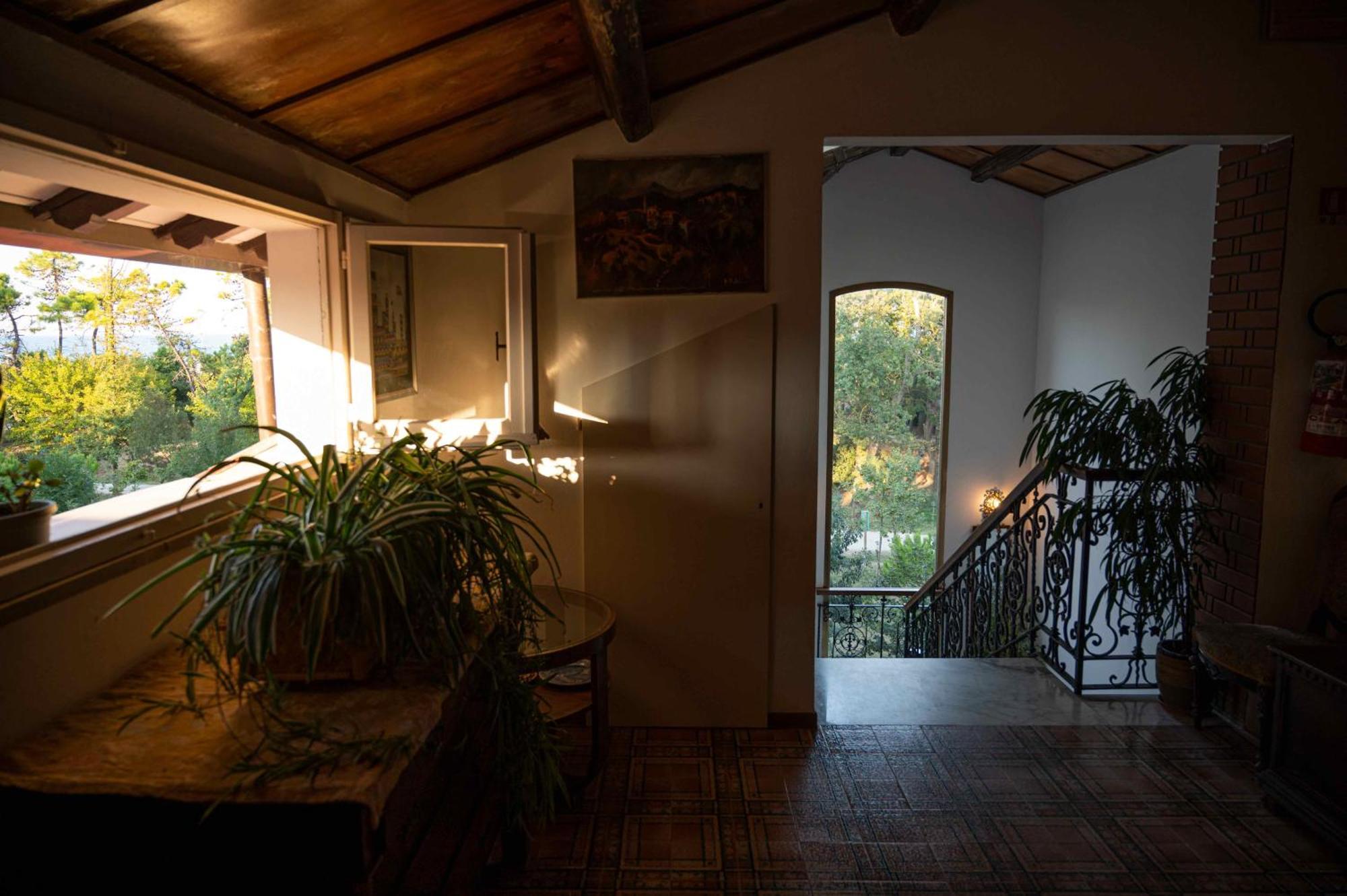 La Villa チェルヴィア エクステリア 写真